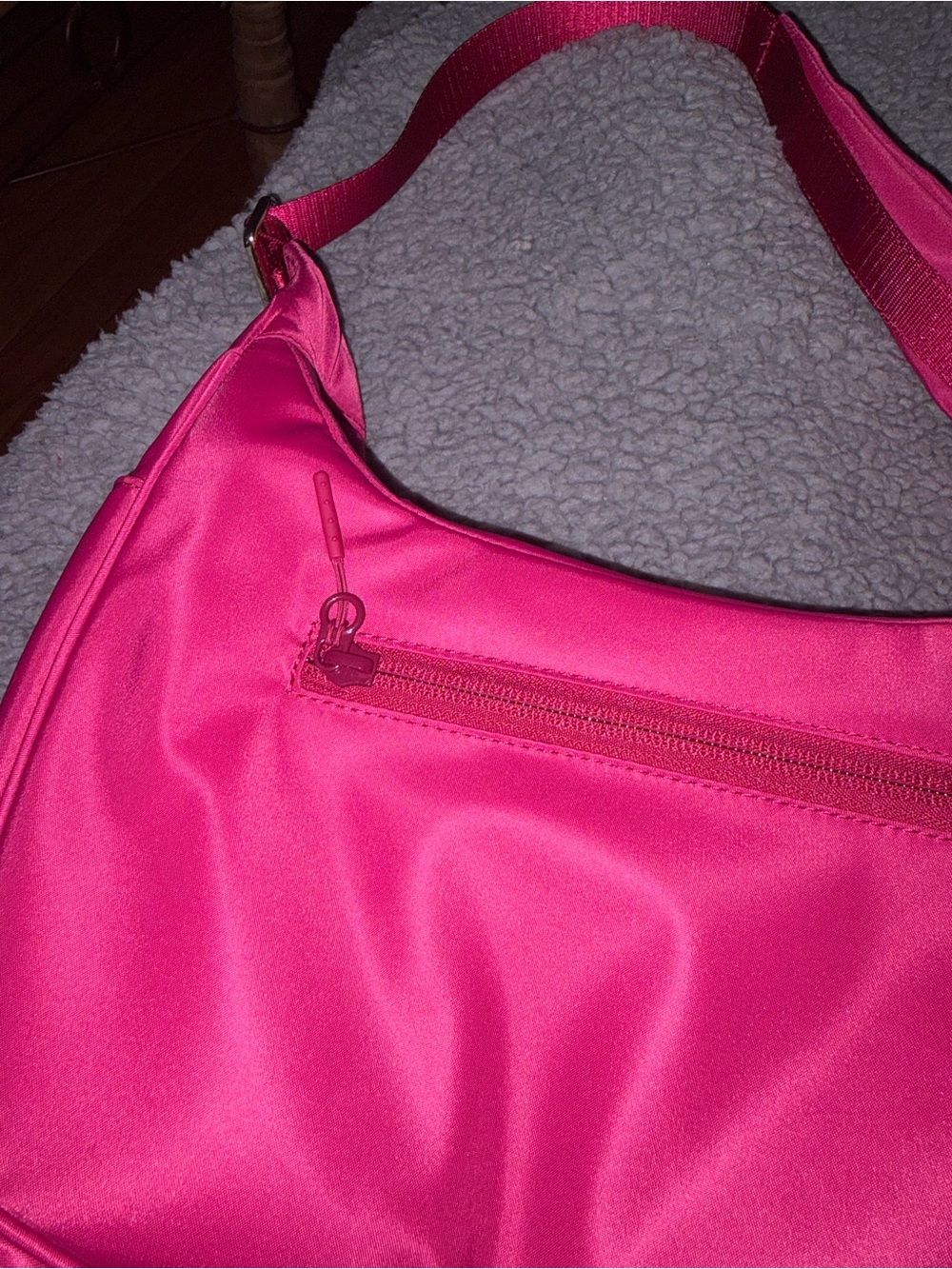 NWOT lululemon athletica Hot Pink Shoulder Bag - Picture 6 of 6
